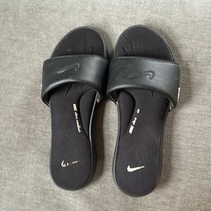 Nike Womens Slides